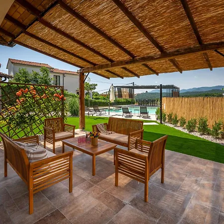 Campanero By Interhome