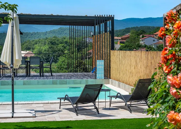 Campanero By Interhome بيت للعطل